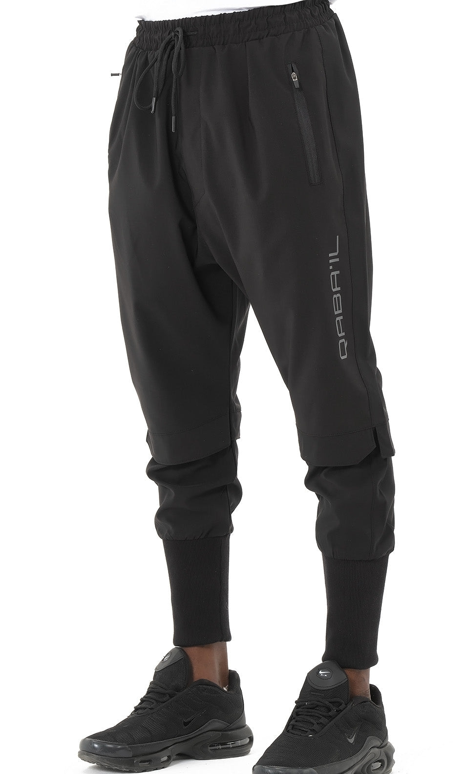  QL Pantalon Cross Over in Black - QABA'IL,