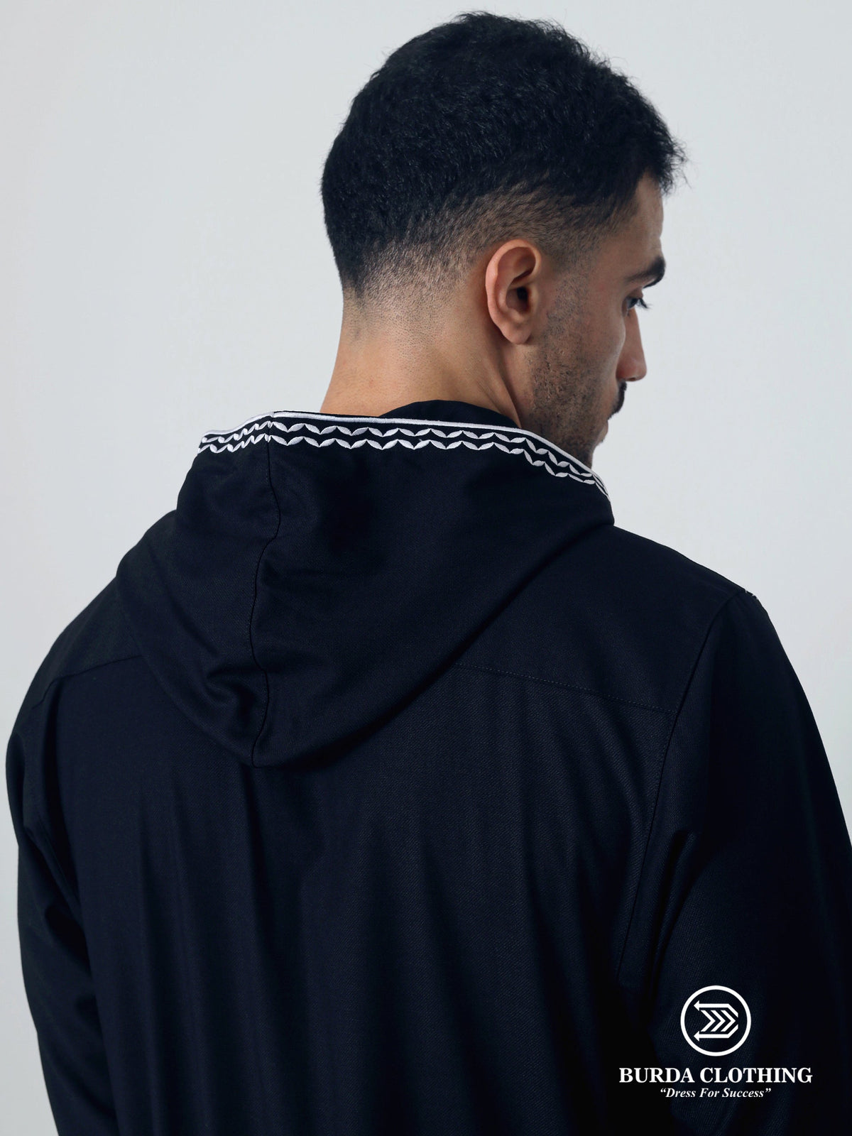 Adult Thobe 305 Black
